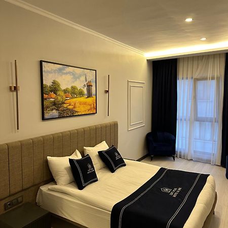 Park Hotel & Private Transportation Istanbul Airport-By Loft Arnavutkoy Exteriör bild