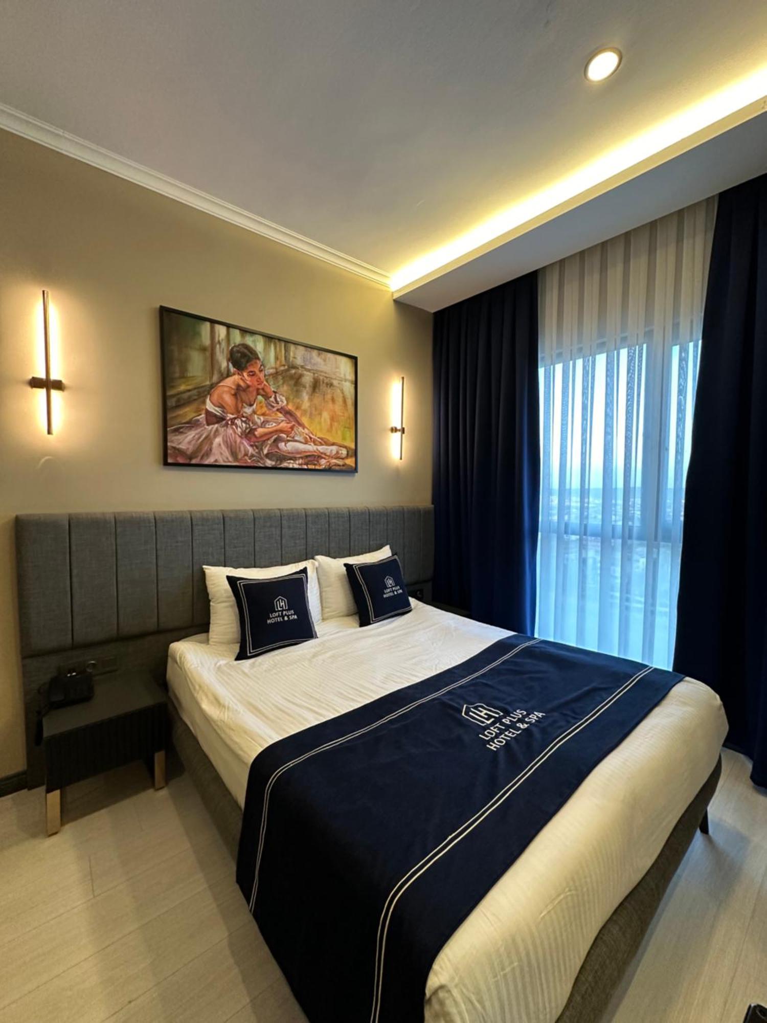 Park Hotel & Private Transportation Istanbul Airport-By Loft Arnavutkoy Exteriör bild