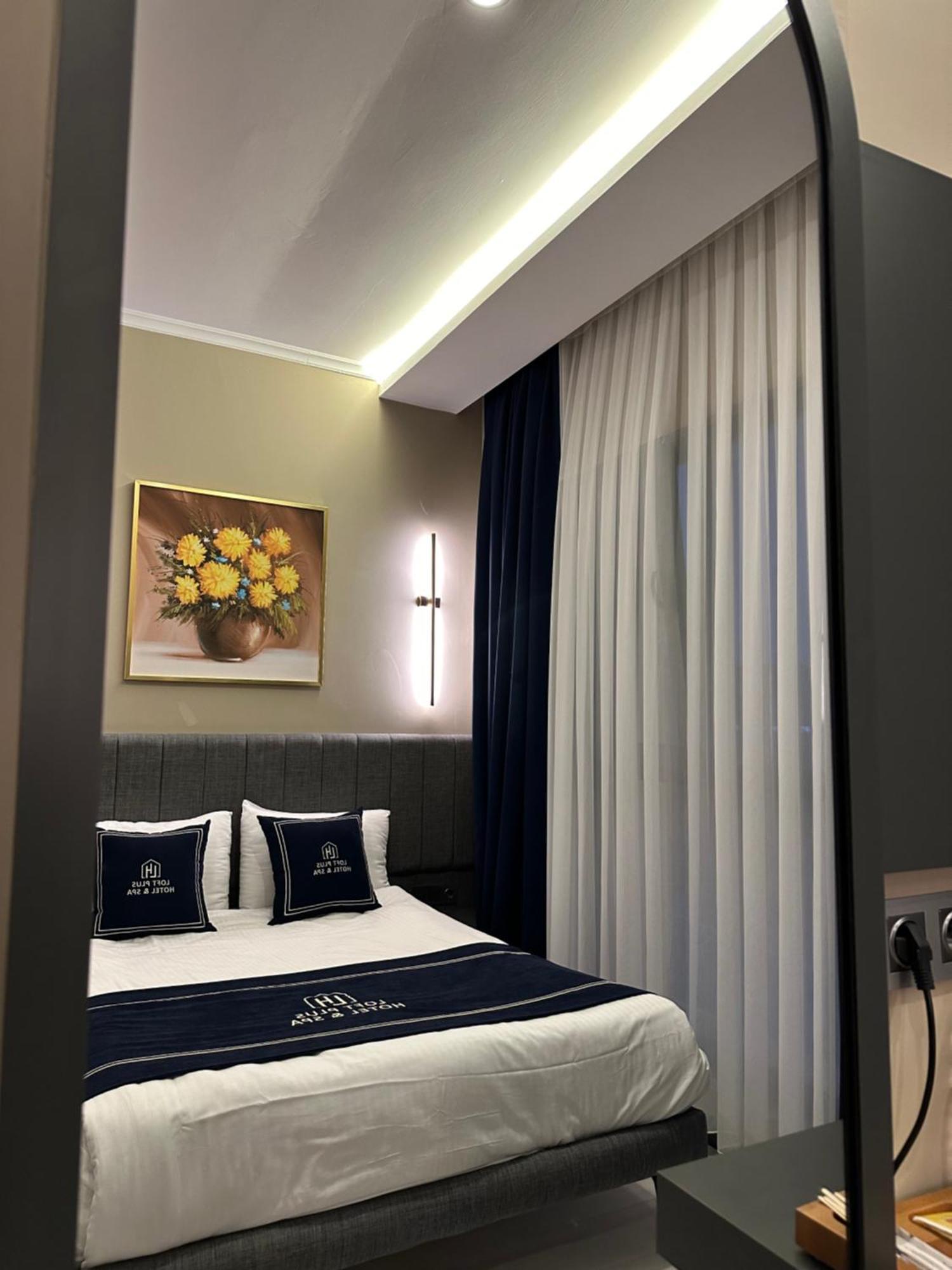 Park Hotel & Private Transportation Istanbul Airport-By Loft Arnavutkoy Exteriör bild